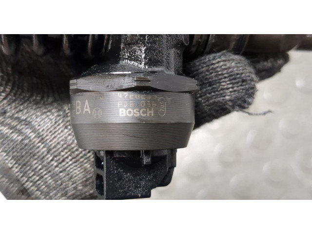 Форсунка топливная Volkswagen Passat 6 2005-2010 038130073AG