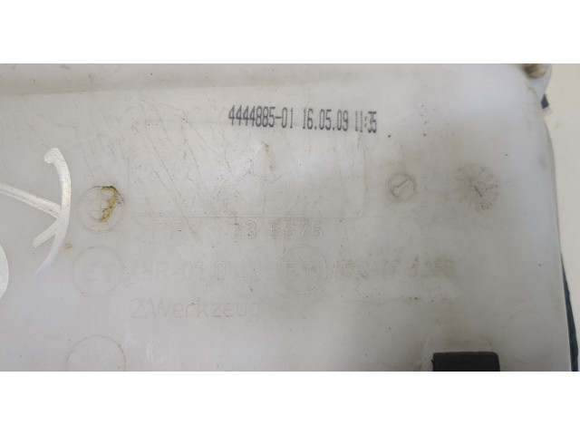 Бачок омывателя BMW 1 E87 2004-2011 61667238669, 7238669