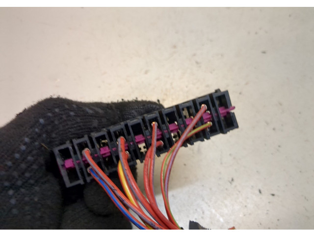 Блок предохранителей Audi A6 (C6) 2005-2011