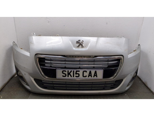Бампер  Peugeot 5008 2009-2016 передний   