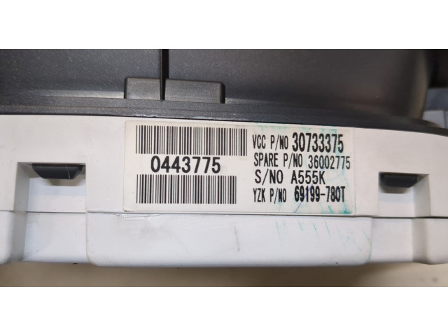 Панель приборов  Volvo C30 2010-2013       30733375     