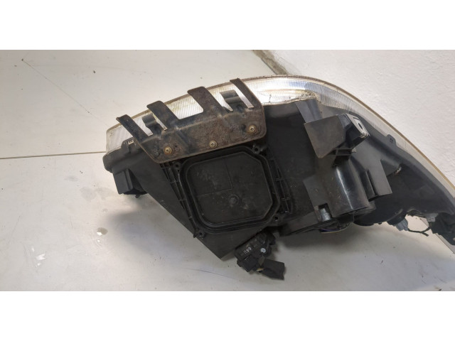 Фара передняя  Toyota Prius 2003-2009 левая 