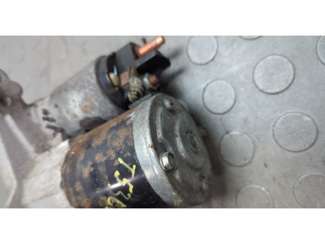 Стартер  Dacia Sandero 2013-2020 0.9  233000557R   