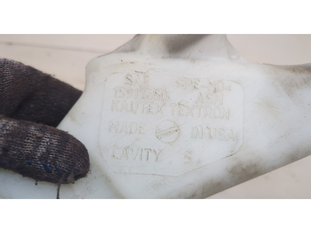 Бачок омывателя Cadillac Escalade 3 2006-2014 15917650