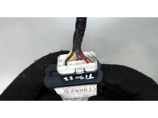 Блок комфорта  Ford Ranger 2006-2012      tc91675g2j   