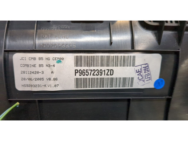 Панель приборов  Citroen C4 2004-2010            