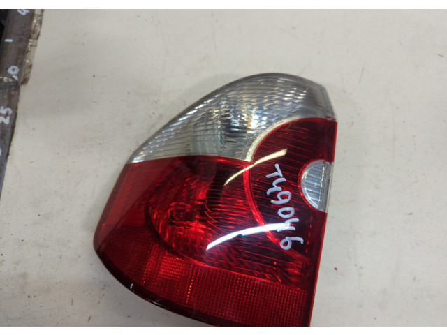 Задний фонарь          