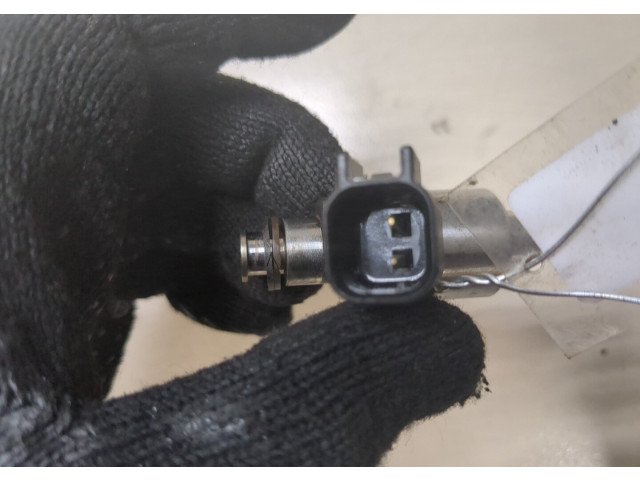 Форсунка топливная Cadillac XT5 2016-2019