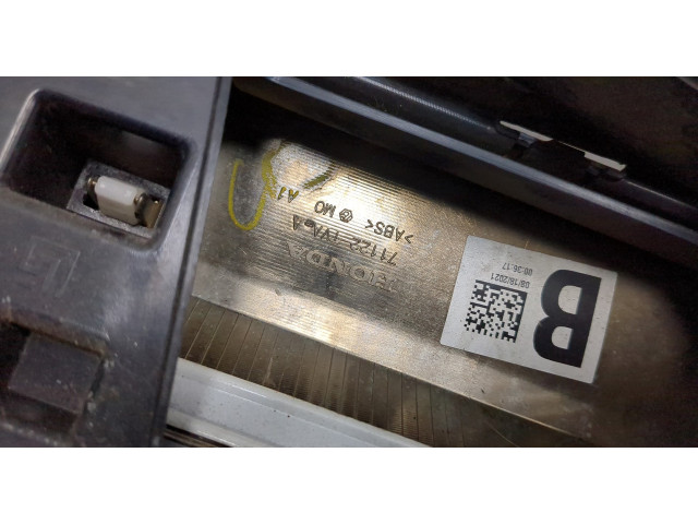 Решетка радиатора Honda Accord 10 2017-2023