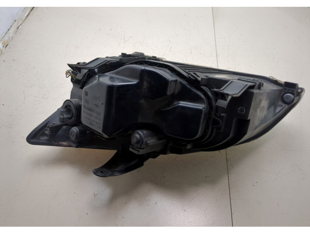 Фара передняя  Ford Focus 2 2005-2008 правая 