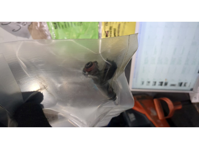 Форсунка топливная Chevrolet Tahoe 1999-2006