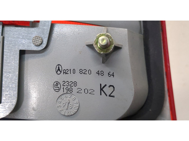 Задний фонарь          