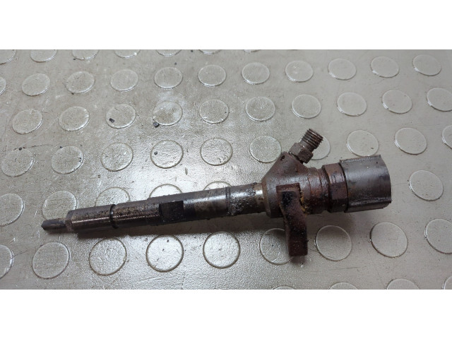 Форсунка топливная  KIA Sorento BL 2002-2011    338004A500, 0445110275     