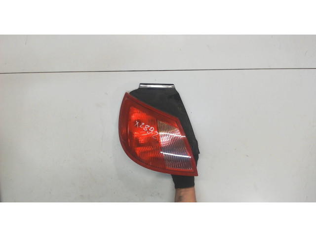 Задний фонарь MN186267 Mitsubishi Colt 2004-2008