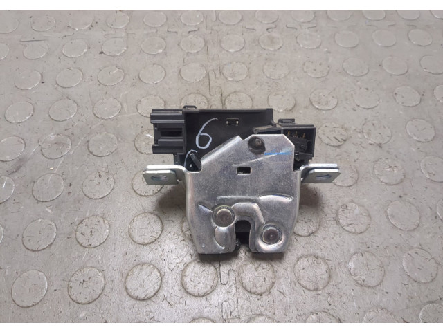 Замок багажника Ford Escape 2019-2022