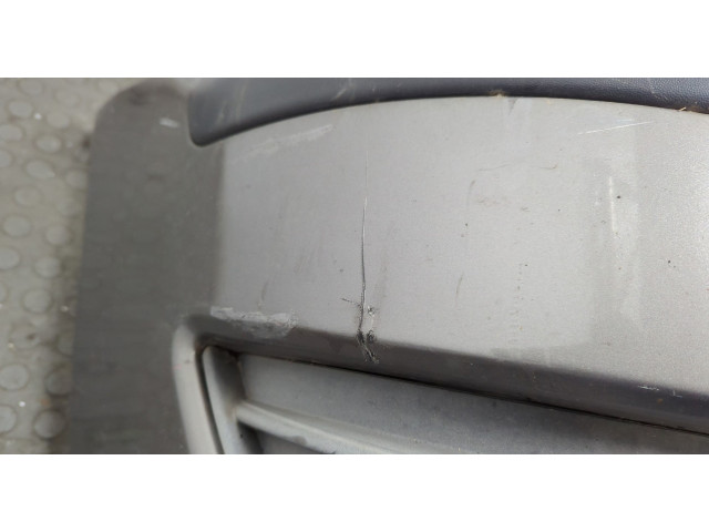 Бампер Volkswagen Touran 2006-2010 передний