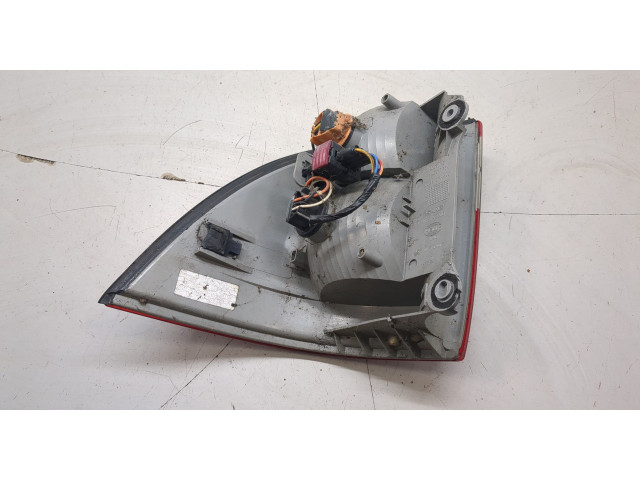 Задний фонарь