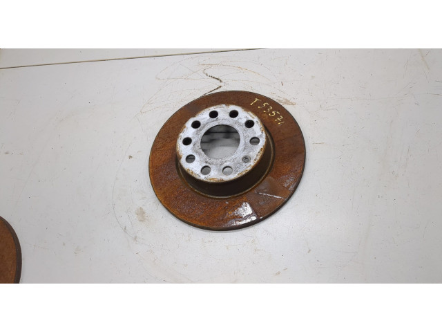 Диск тормозной Volkswagen Caddy 2015-2020 задний