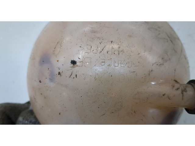 Бачок расширительный Volkswagen Passat CC 2008-2012