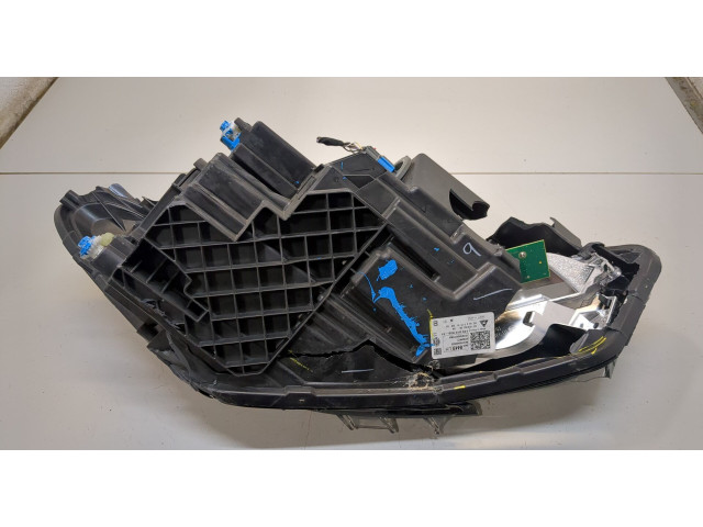 Фара передняя Chevrolet Equinox 2017- левая