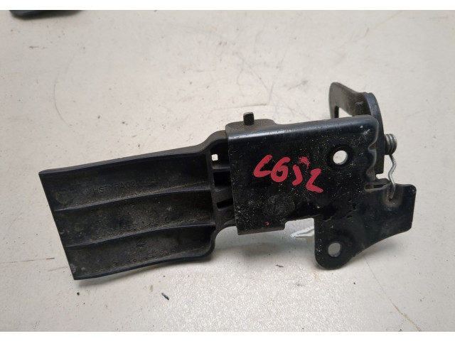 Замок капота Audi Q3 2011-2018