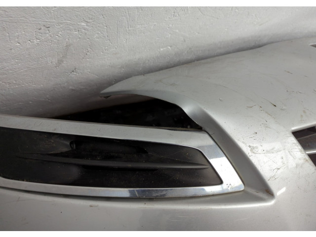 Бампер  Peugeot 5008 2009-2016 передний   