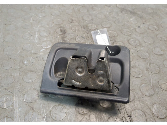 Замок багажника  Fiat Doblo 2005-2010       