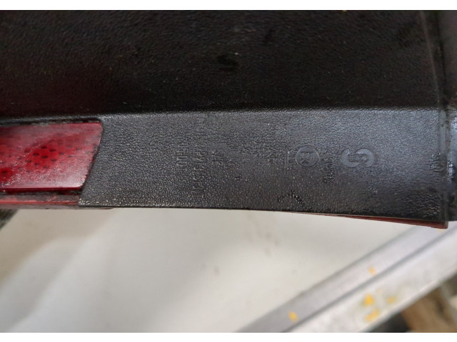 Задний фонарь          