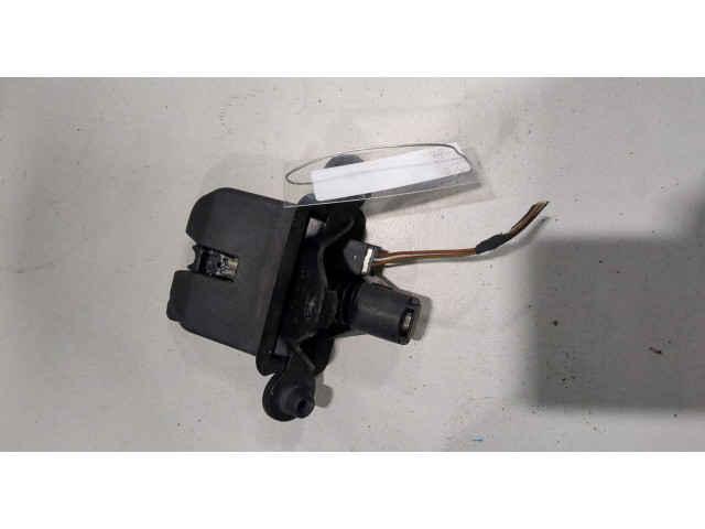 Замок багажника  Skoda Octavia (A5) 2004-2008       