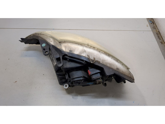 Фара передняя  Citroen C3 2002-2009 правая 