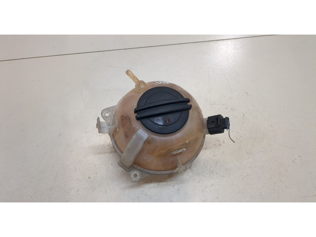 Бачок расширительный  Skoda Octavia (A5) 2008-2013    