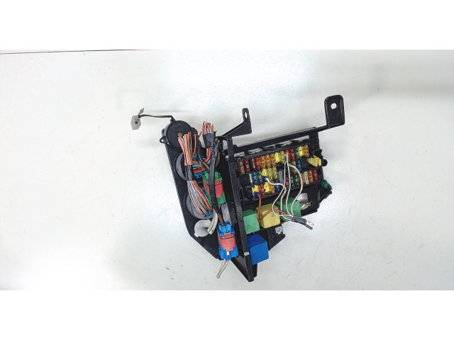 Блок предохранителей  Peugeot Expert 1995-2007      6556PT, 6500H5    