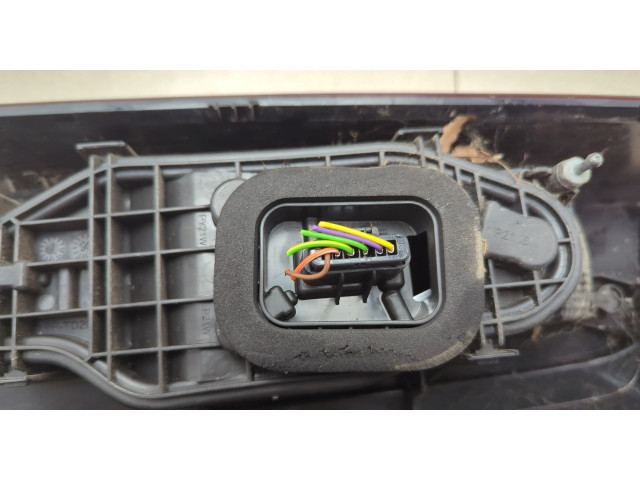 Задний фонарь     9820554880     