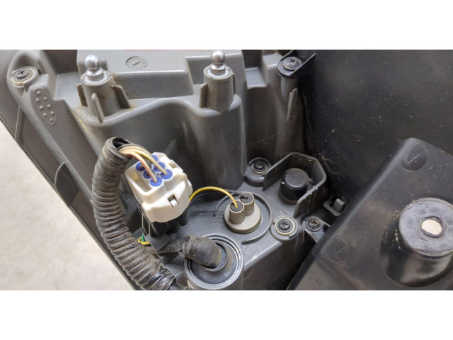 Задний фонарь     68102906AF     