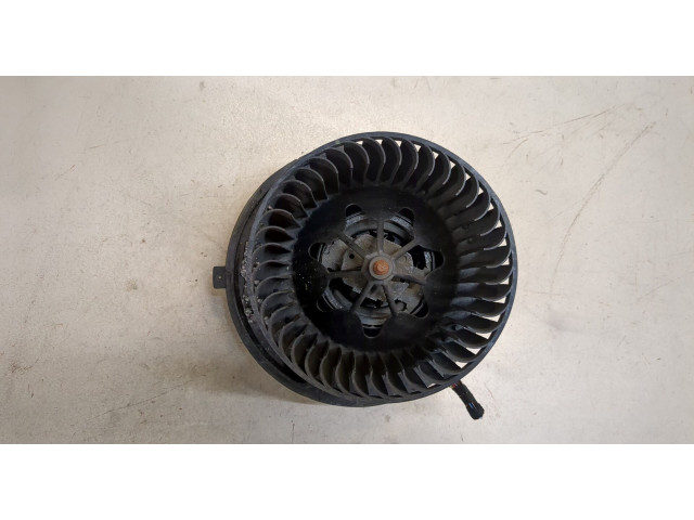 Моторчик печки Skoda Octavia (A5) 2008-2013