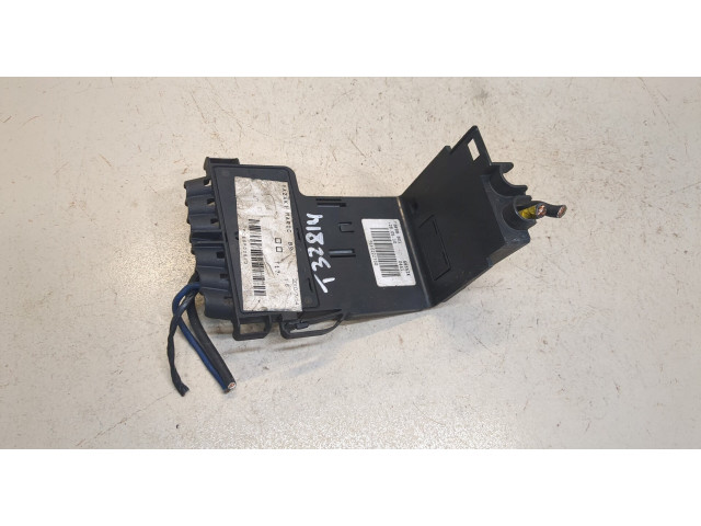 Блок предохранителей Citroen Berlingo 2008-2012 9660222380 1.6