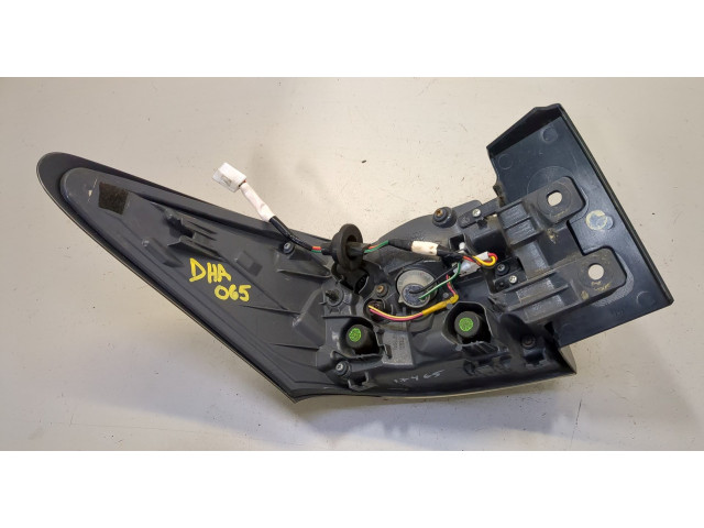 Задний фонарь 8155176010