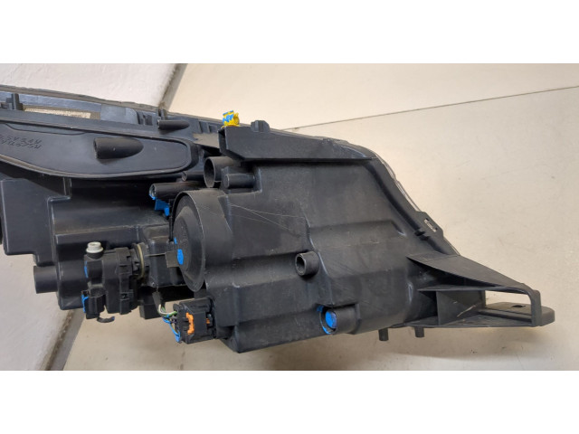 Фара передняя Peugeot 2008 2013-2019 левая