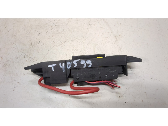 Блок предохранителей  Audi A8 (D3) 2002-2005           4.0