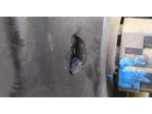 Фара передняя  Chrysler 300C 2004-2011 правая 