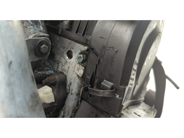 Форсунка топливная Skoda Fabia 1999-2007 038130073AL