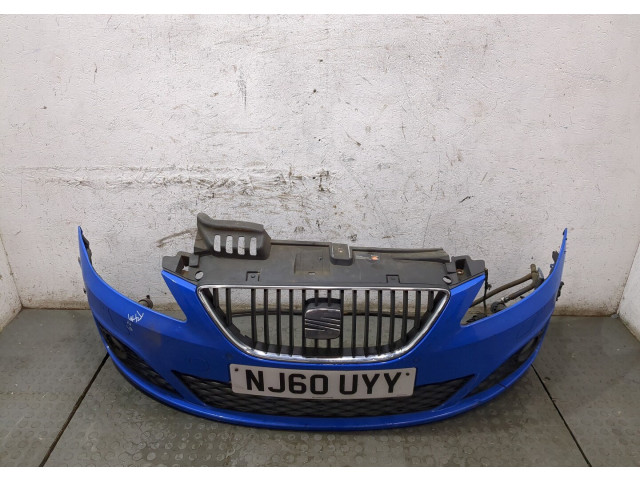 Бампер  Seat Exeo передний   3R0807217AJ