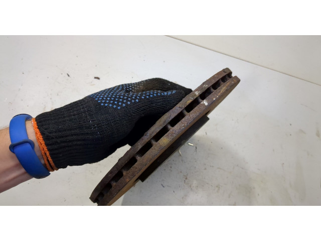 Диск тормозной Skoda Fabia 2007-2010 передний