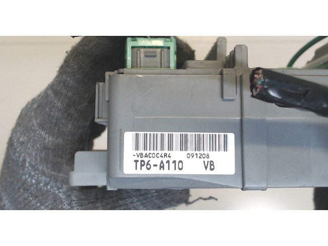 Блок предохранителей Honda Crosstour 38210-TP6-A11 3.5