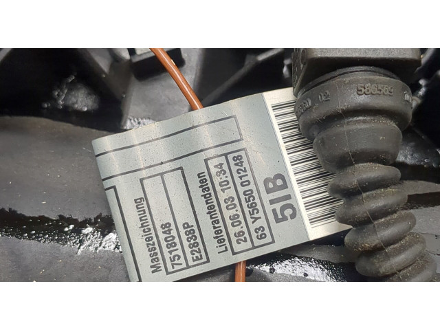 Клапанная крышка двигателя ДВС BMW 3 E46 1998-2005 2.2