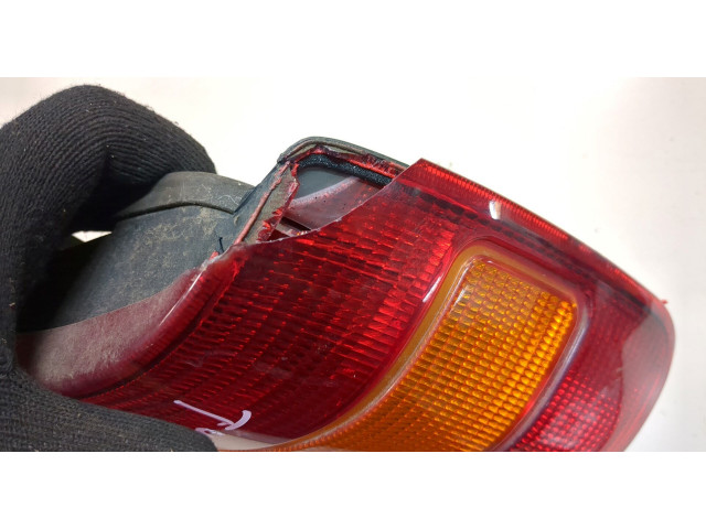 Задний фонарь