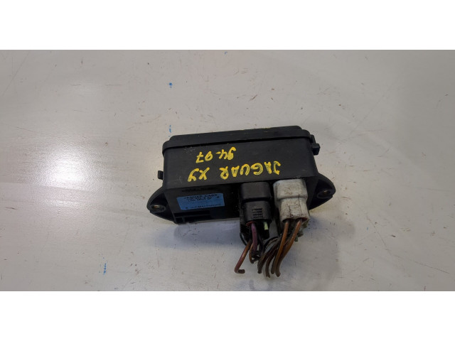 Блок предохранителей Jaguar XJ 1994-1997