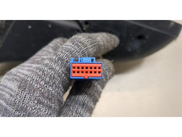 Зеркало боковое Volvo S40 2004- правое