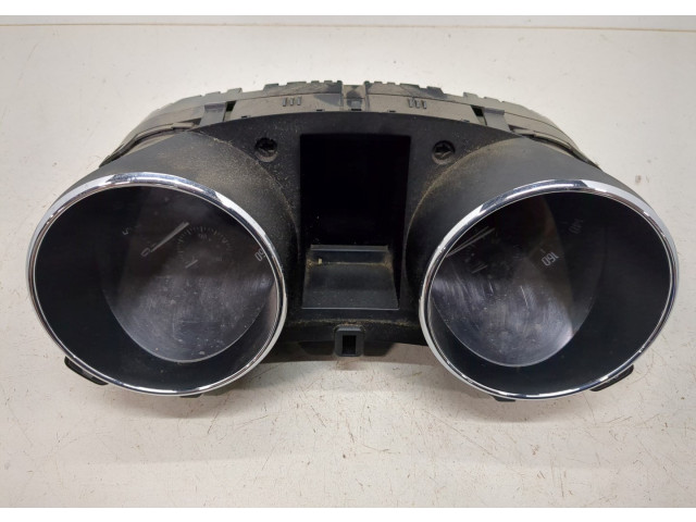 Панель приборов Skoda Yeti 2009-2014