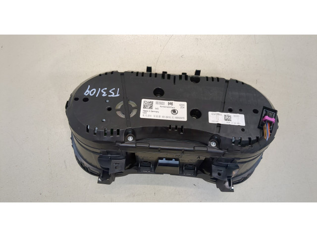 Панель приборов Skoda Octavia (A7) 2013-2023 5E0920946